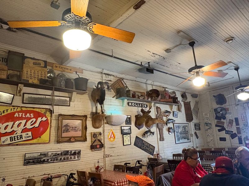 What You Pick Up On As You Dine