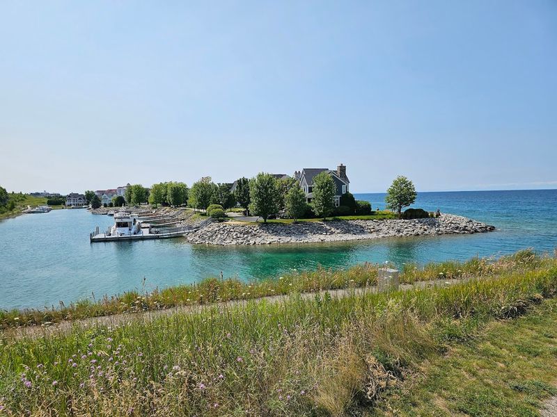 Seasonal Beauty That Changes The Mood