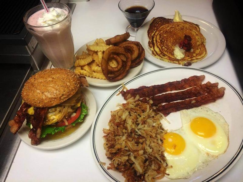 The Diner That Locals Keep Coming Back To