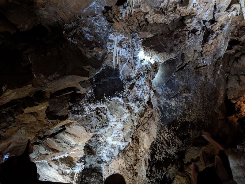 Black Chasm Cavern, Volcano
