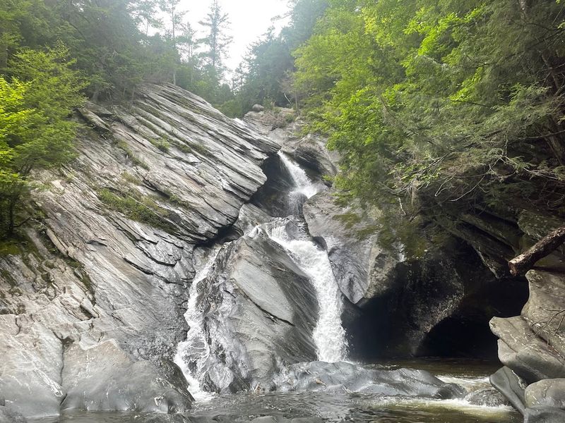 Hamilton Falls, Jamaica