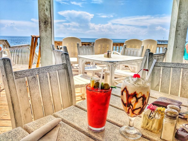 Daddy Mac's Beach Grille