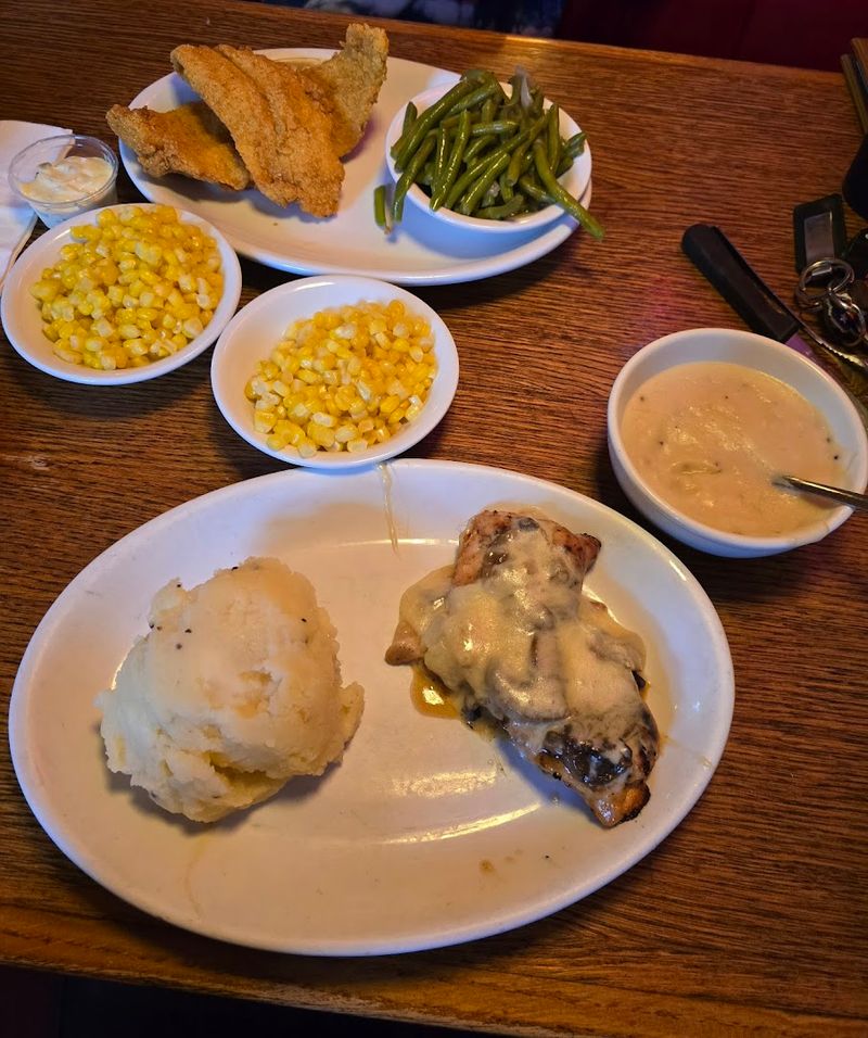 Cream Gravy That Brings It All Together