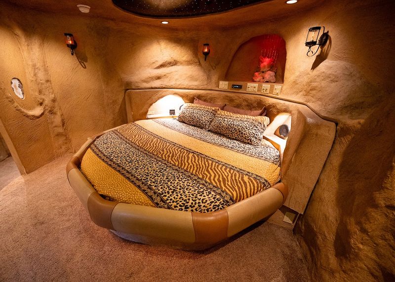 Crystal Cave Escape And Sleeping Underground