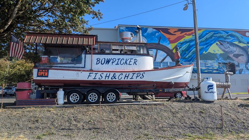 Plan Your Visit And Make The Most Of This Oregon Seafood Experience