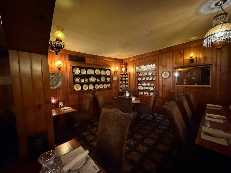 The Charm Of A Timeless Dining Atmosphere