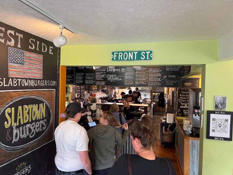 Slabtown Cafe & Burgers