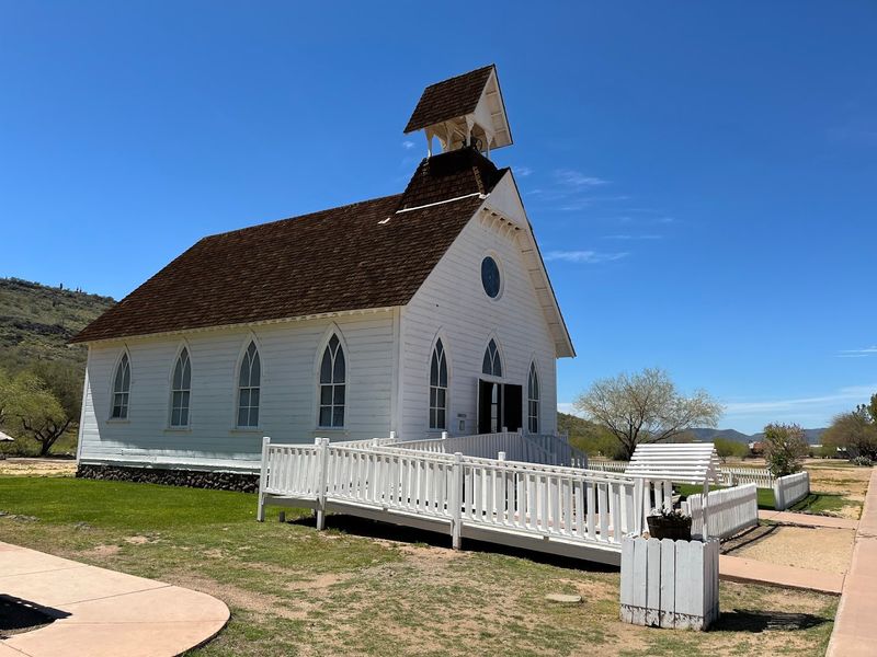 Why Visitors Keep Returning To This Arizona Treasure