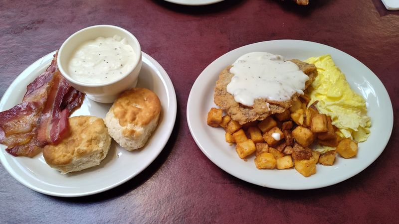 Simple Menu, Big Satisfaction