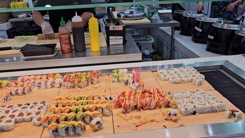 Sushi And Japanese Dishes That Surprise You