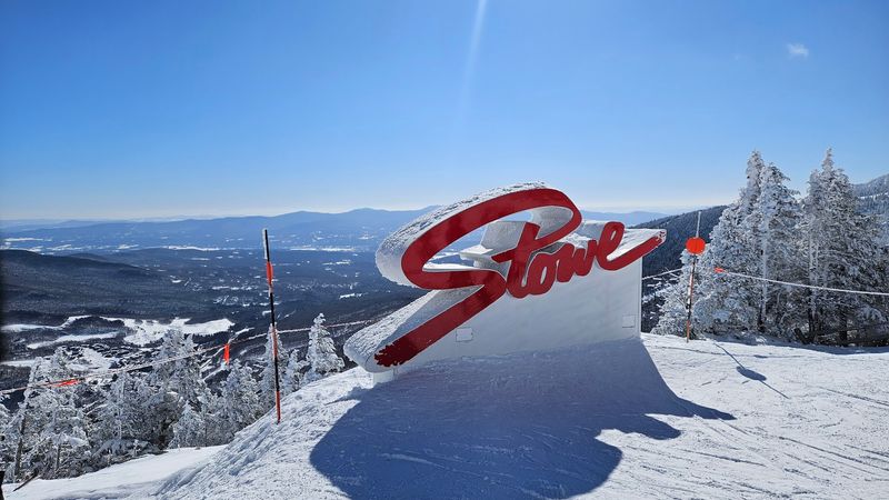 The Charm Of The Town A Perfect Winter Setting