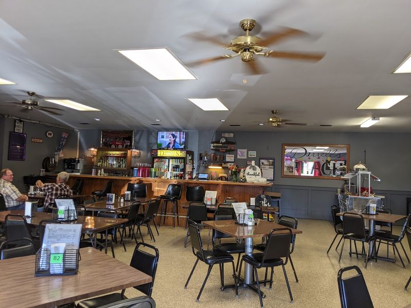 Open-Face Turkey With Gravy And Mashed Potatoes