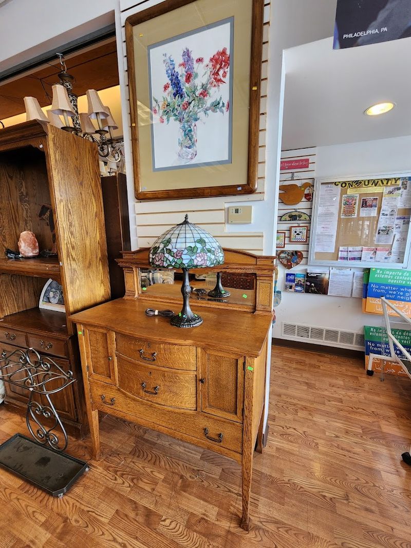 Smart Tips For Navigating A Store This Large