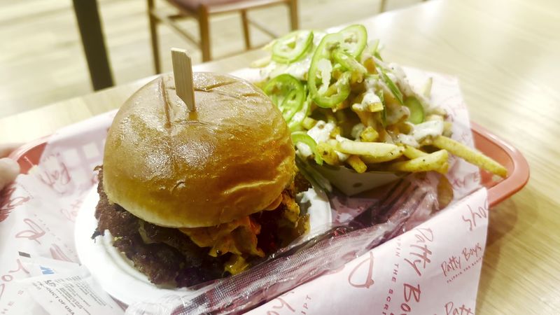 A Casual Stop That Fits Real Travel Days