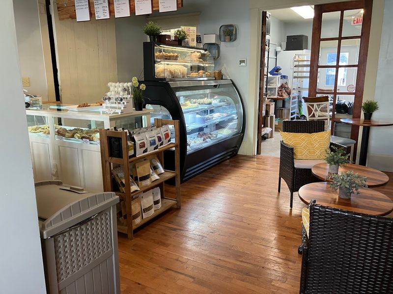 Sticky Buns Loaded With Caramel And Pecans