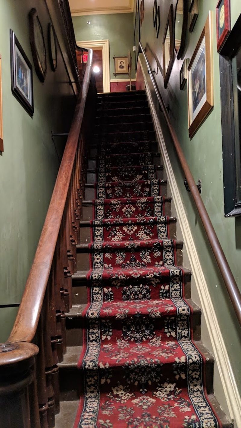 How The Space And Service Work So Well Together