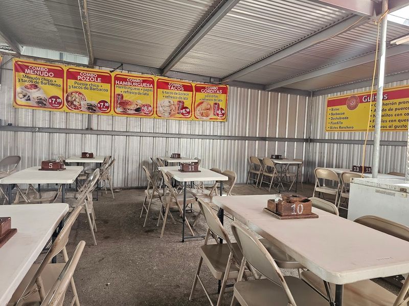 Food And Flavors That Fuel The Shopping Marathon