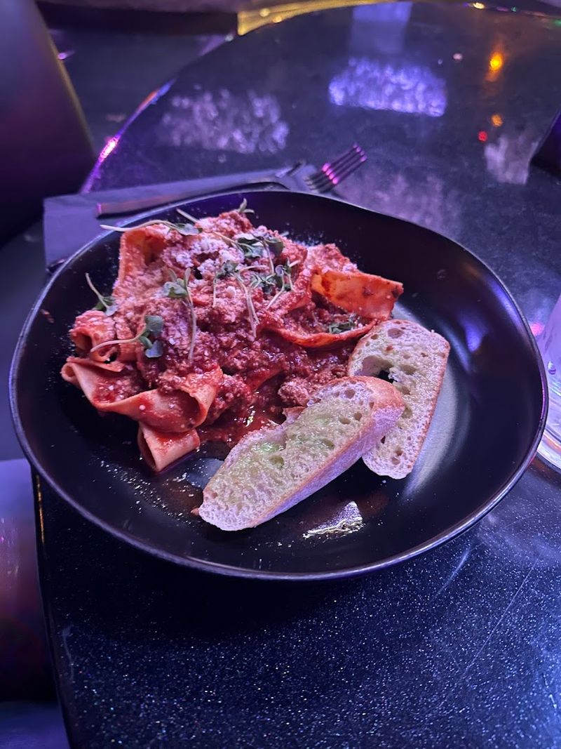 What To Expect From The Service Style