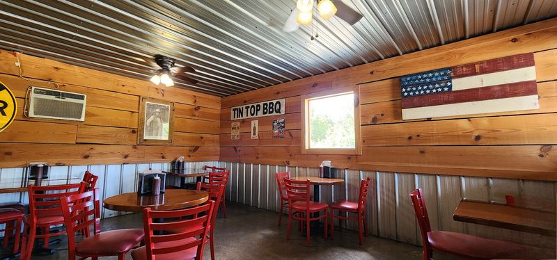 Why Tiny BBQ Spots Often Beat The Big Chains Every Time