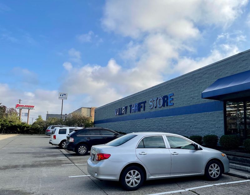 A Warehouse That Actually Earns The Name