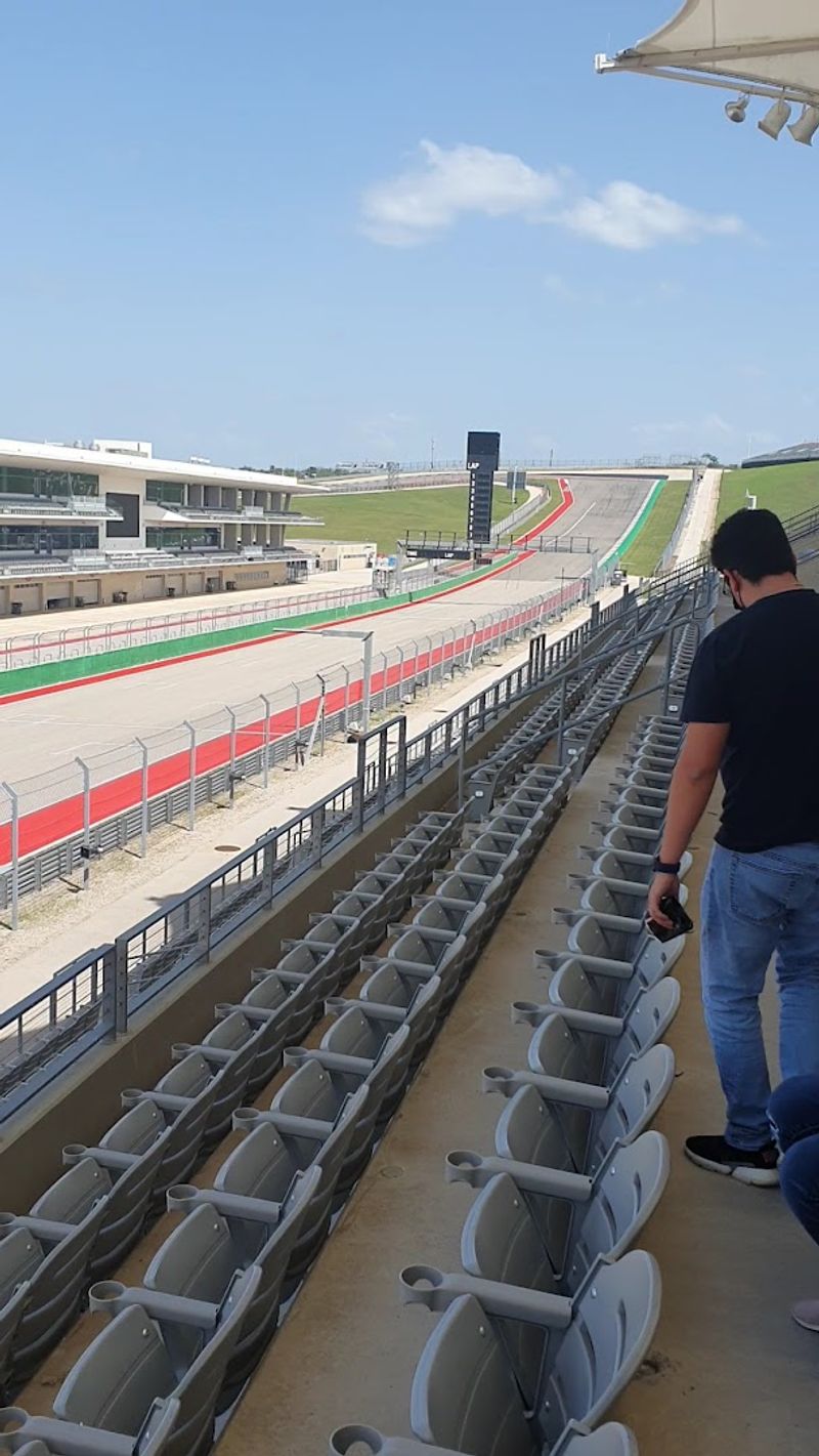 What The Surrounding Circuit Of The Americas Offers