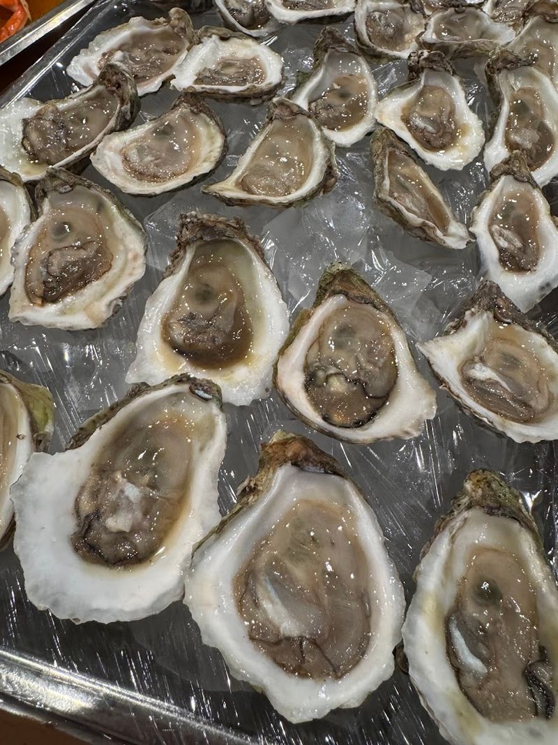 Why This Place Feels Like A Seafood Dream