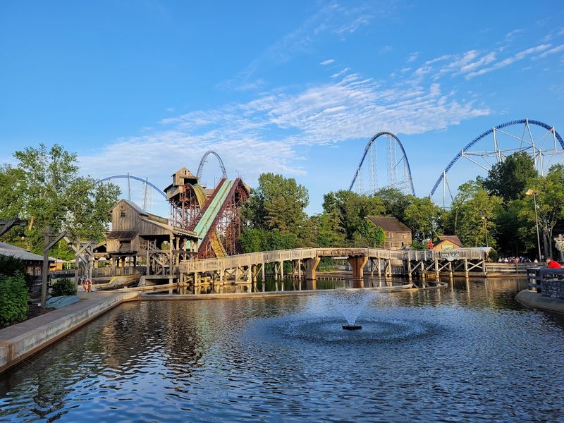 The Lakeside Setting That Makes Everything Feel Different