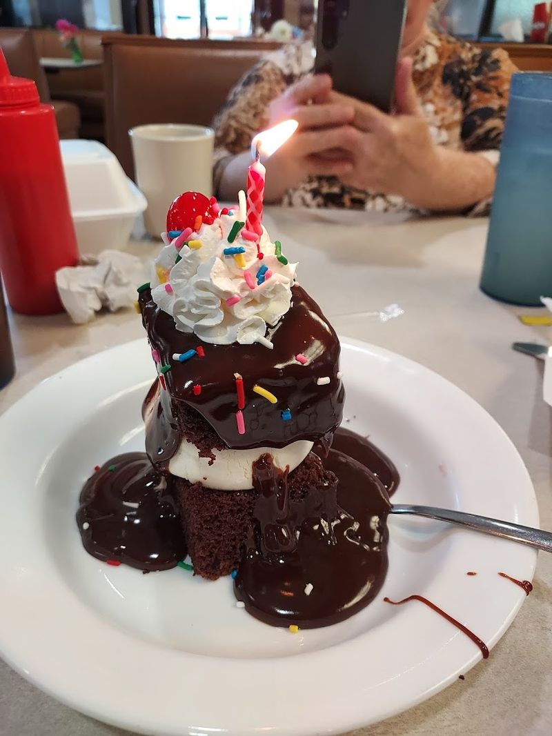 Desserts That Round Out The Meal Perfectly