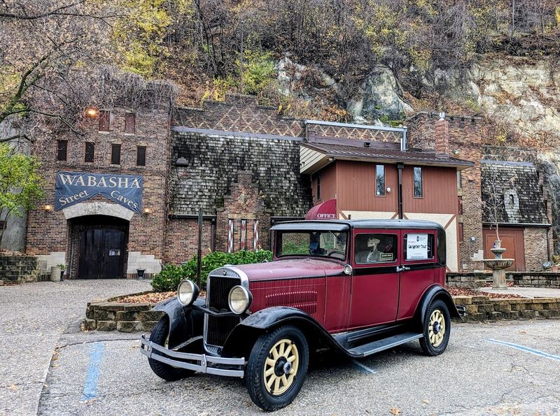 Wabasha Street Caves, St. Paul