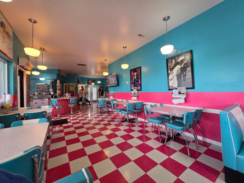 What The Retro Atmosphere Actually Feels Like