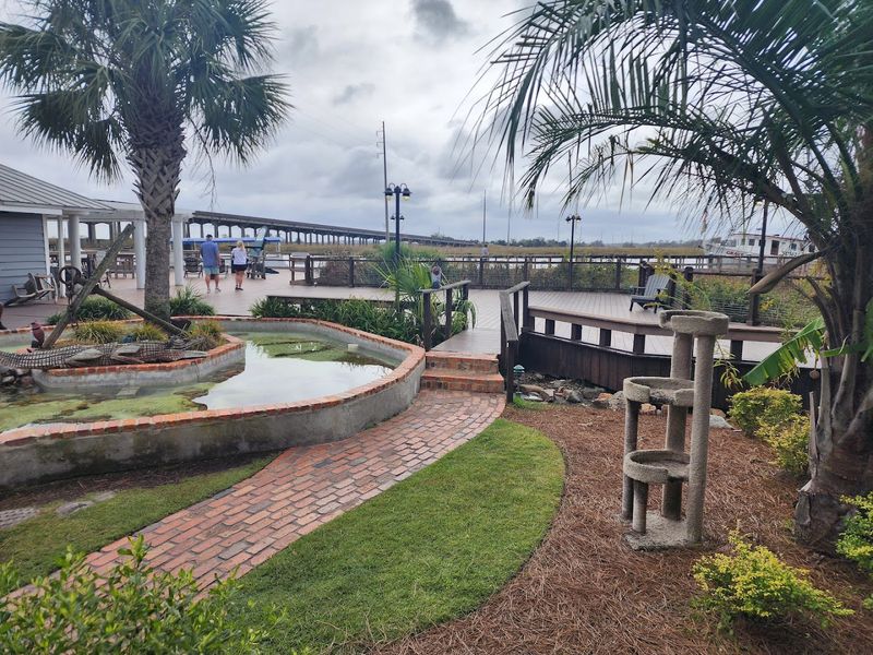 A Riverside Setting That Feels Genuinely Unhurried