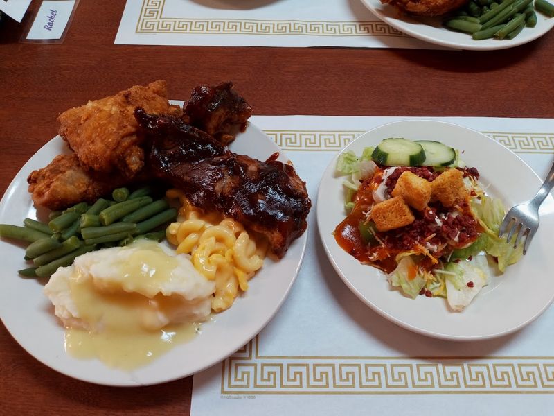 What Keeps This Buffet High On People’s Go-To List