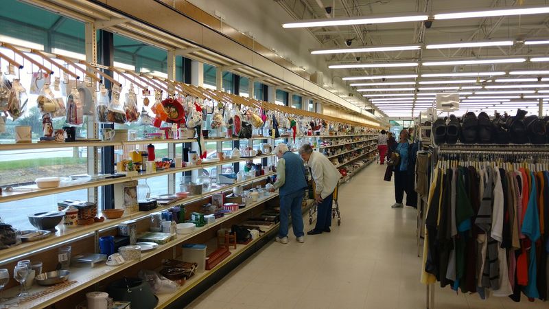 Why Valley Thrift Store Keeps Drawing Crowds