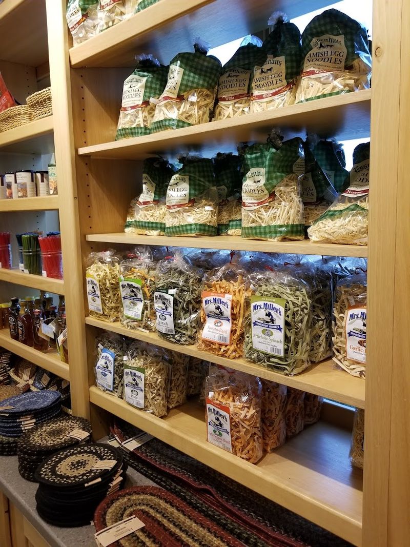 Why Dutch Valley Market Belongs On Every Food Lover's Ohio Bucket List