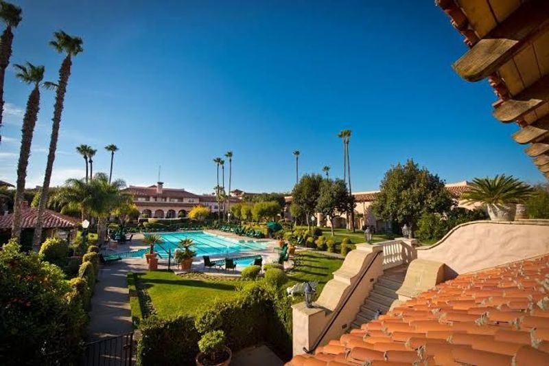 The Ambiance And Charm Of This Unique Steakhouse