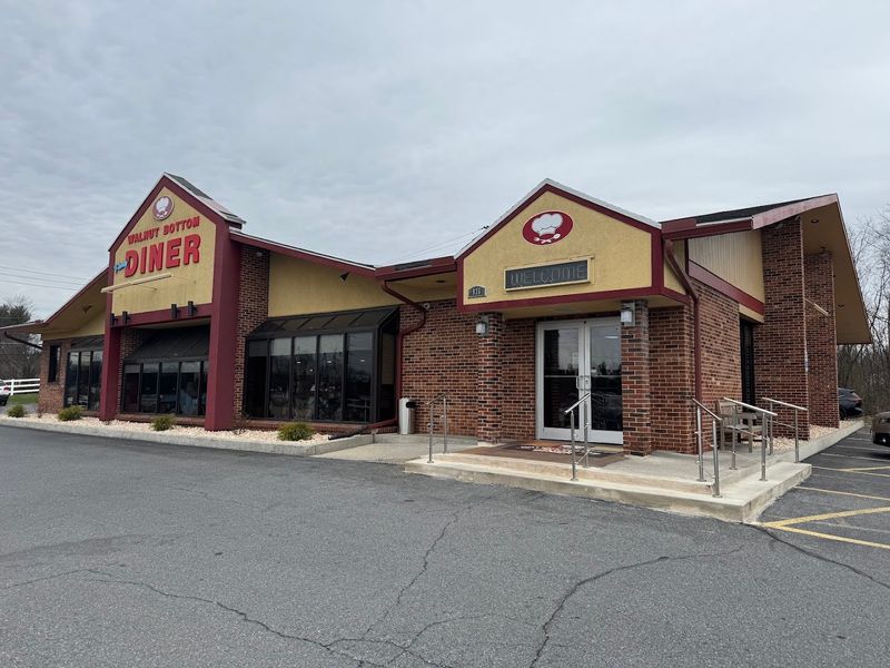 What Makes A Mom-And-Pop Restaurant Truly Special