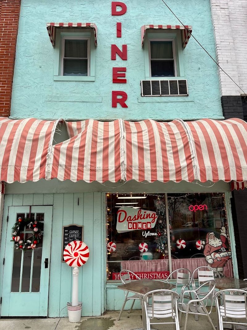 Dashing Diner Uptown