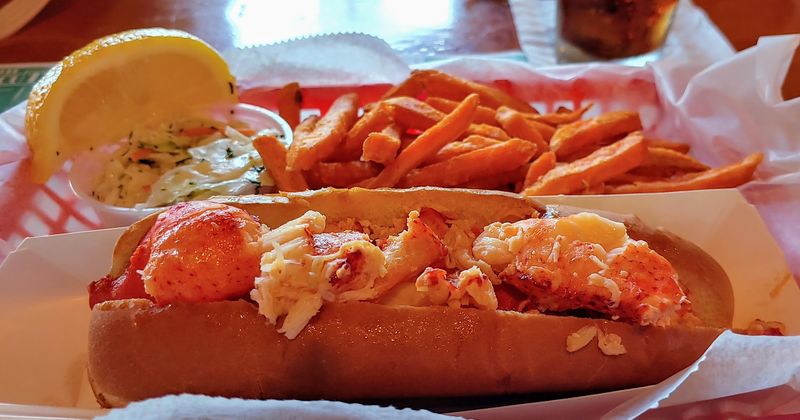 The Famous Seafood Dishes Everyone Comes To Try