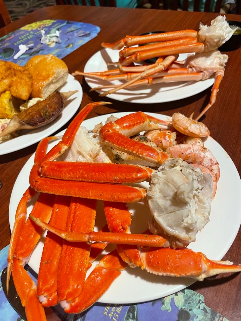 The Seafood Selection That Keeps Regulars Coming Back