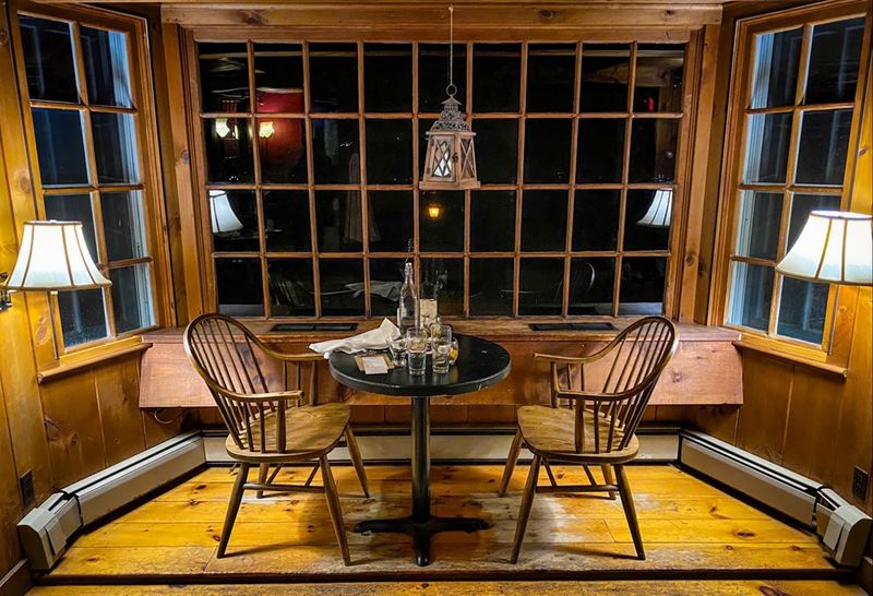 Local Dining With A Movie-Set Vibe