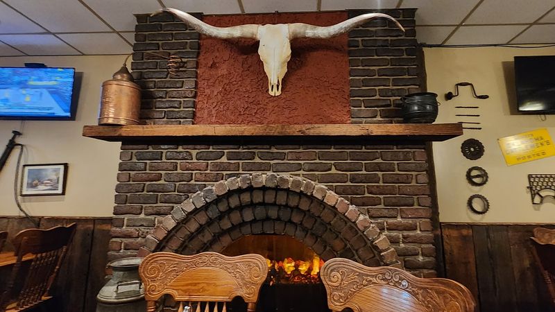 The Atmosphere That Keeps People Coming Back