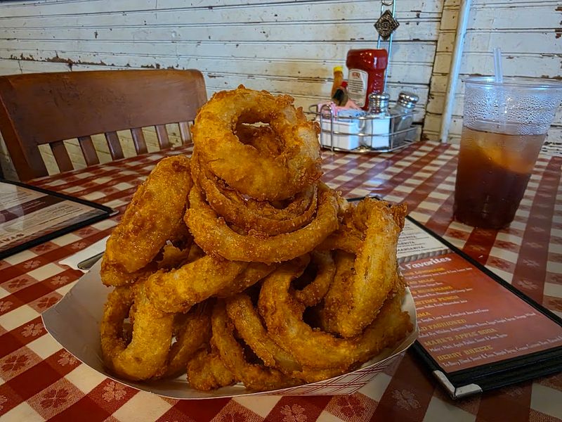 The Onion Ring Tower That Everybody Talks About
