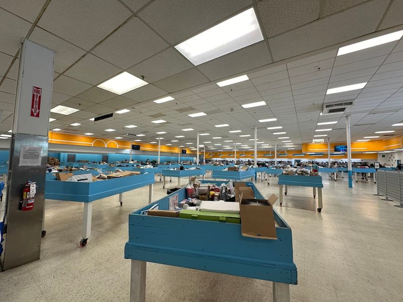 The Size Of This Place Will Surprise You