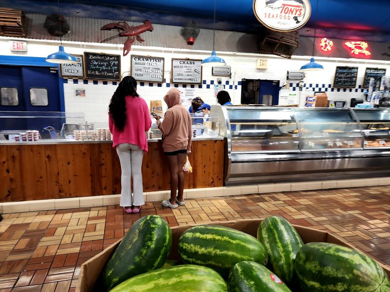 Tony's Seafood Market & Deli