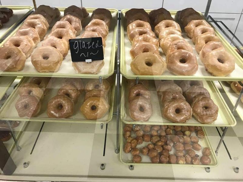 Glazed Donuts That People Cross State Lines To Taste