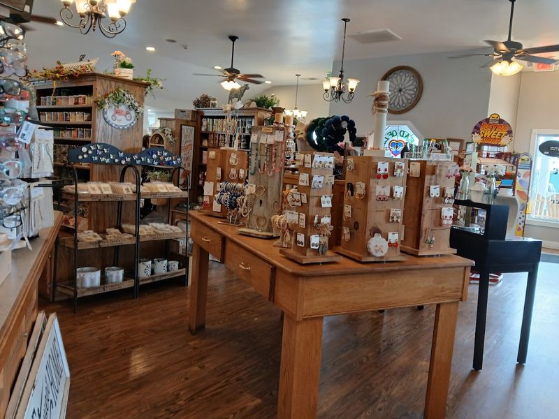 The Gift Shop That Turns A Meal Into An Experience