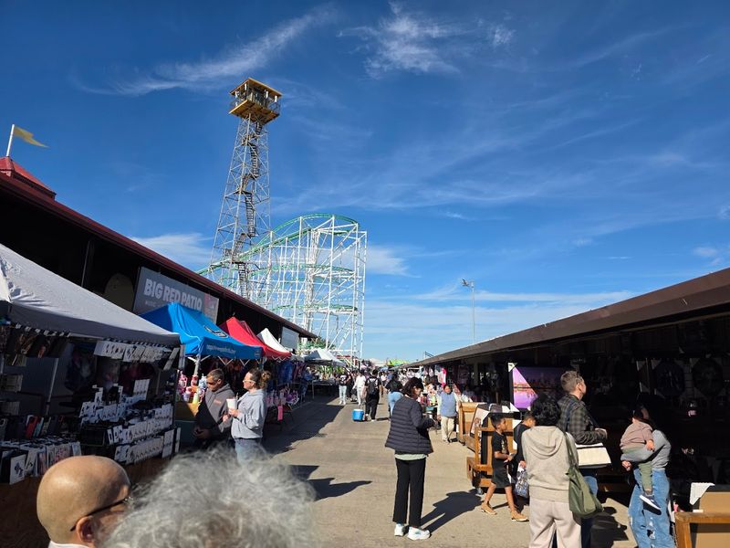 Hundreds Of Vendors Covering Every Category You Can Think Of