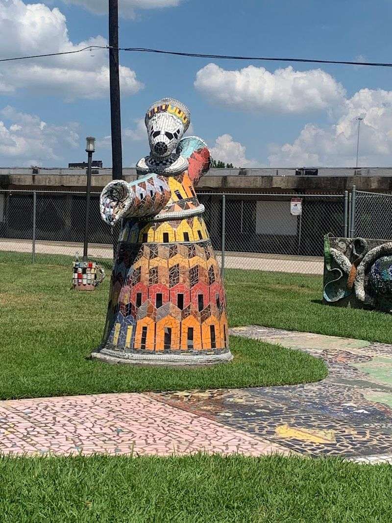 Sculptures That Stop You Mid-Step