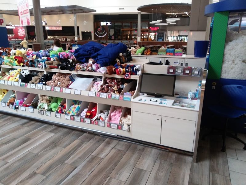 Shopping For The Whole Family Without Breaking The Budget