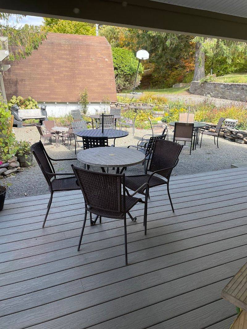 The Atmosphere That Keeps People Returning